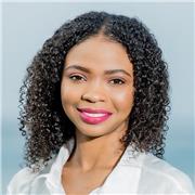 I am a dedicated and results-driven English teacher who tailors each lesson to the level and goals of my students.